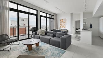Apartment, 2 Bedrooms | Living area | Printers
