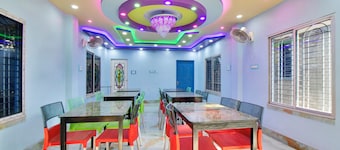 iROOMZ Tilottama Guest House