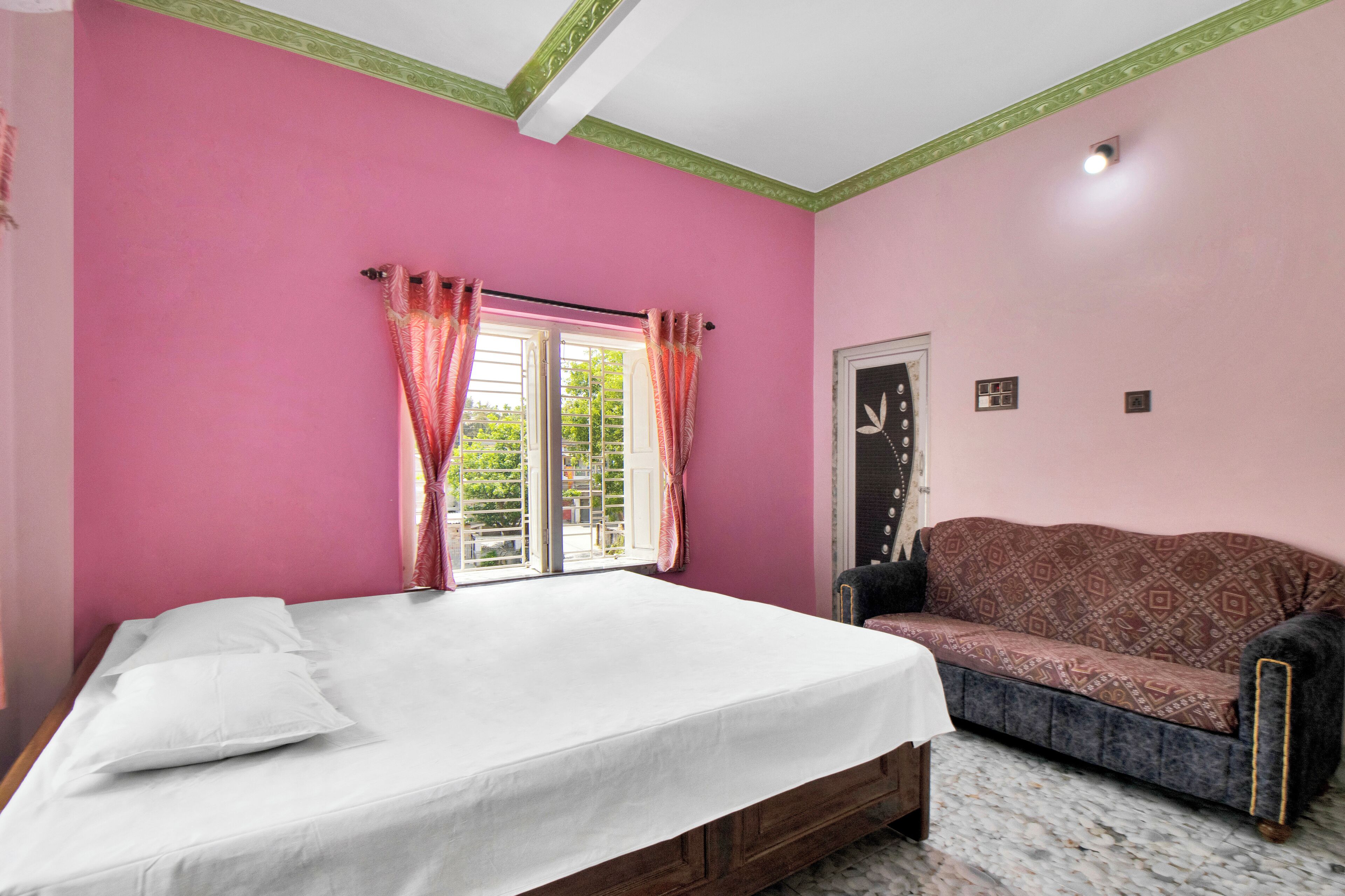 Deluxe Room, River View | View from room