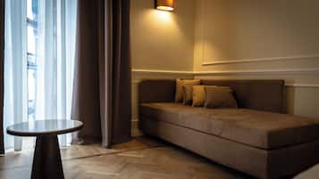 Chambre Deluxe, 3 lits une place, vue ville