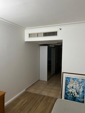 Interior - Haifa Wonderful Flat for Wonderful People (Haifa)