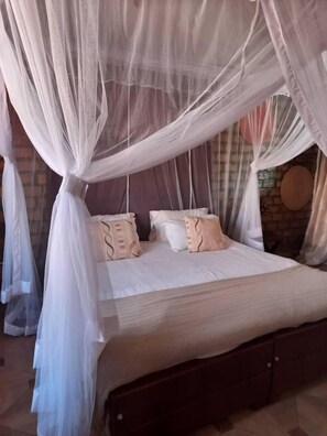 Deluxe Double or Twin Room, Garden View | Free WiFi