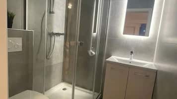 Towels, toilet paper