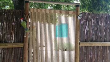 Enceinte de lâhĂ©bergement