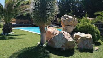 Enceinte de lâhĂ©bergement