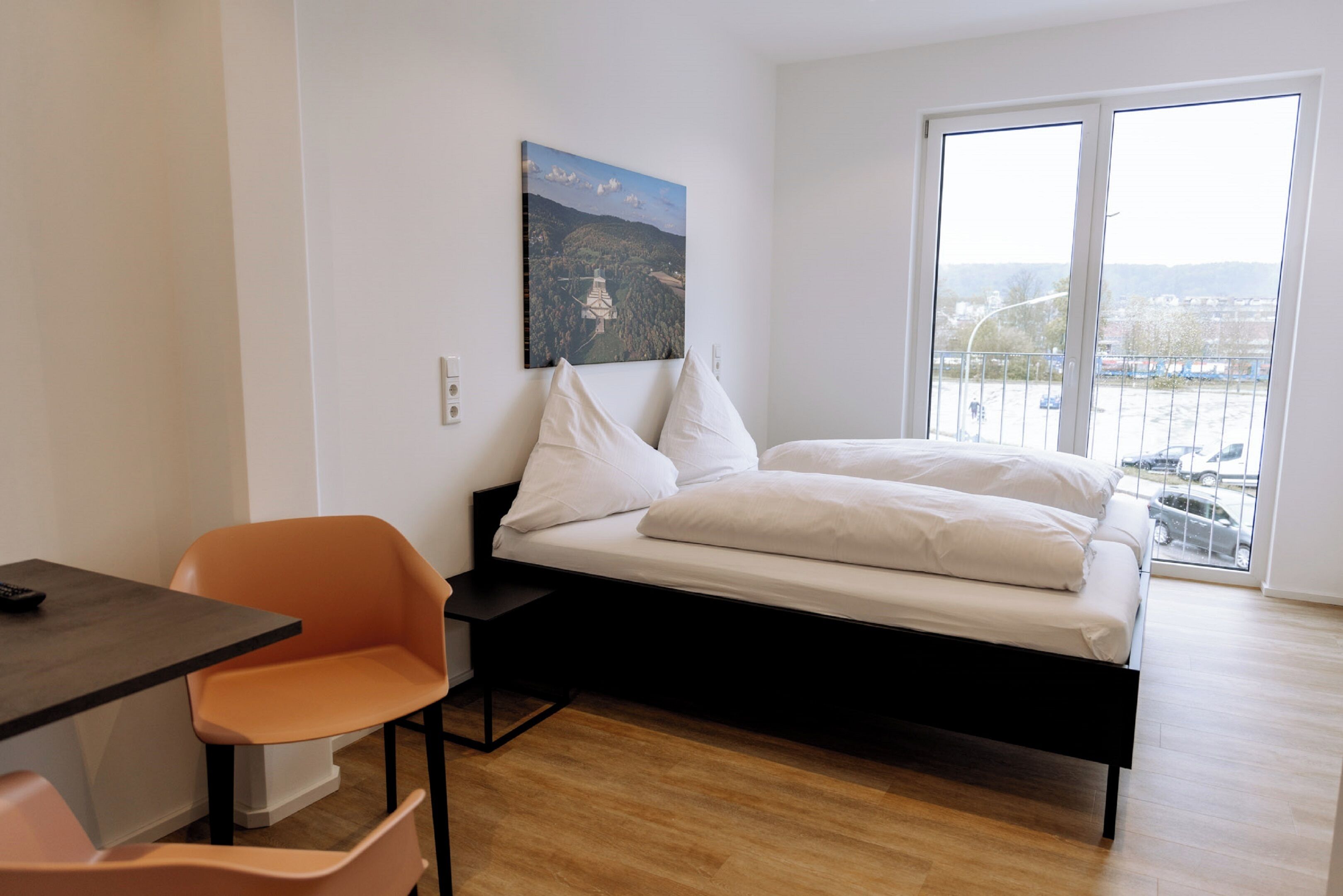 Double Room | In-room safe, desk, free WiFi, bed sheets