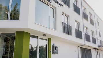 Fachada da propriedade