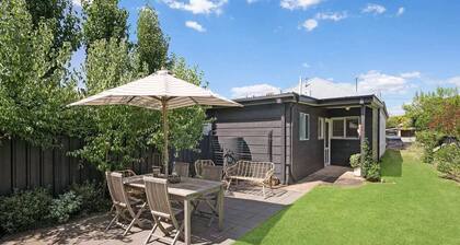 Central Luxe Villa - Beautiful, Cosy & Stylish