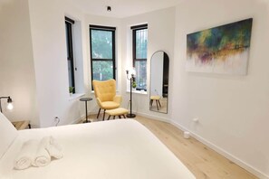 5 bedrooms, iron/ironing board, travel cot, WiFi