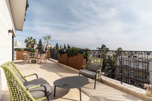 Ropa de cama de alta calidad y wifi gratis 