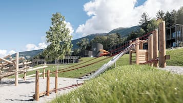 Children's play area - outdoor