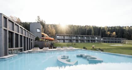 AKI Family Resort PLOSE