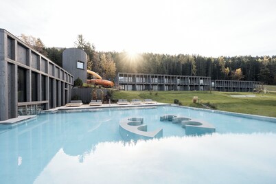 AKI Family Resort PLOSE