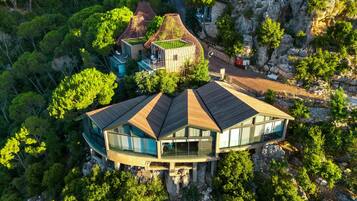 Zimmersafe, Bügeleisen/Bügelbrett, kostenloses WLAN