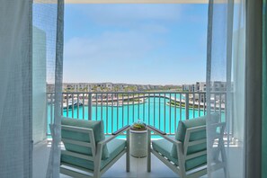 Premier Room Marina View | Vue de la chambre