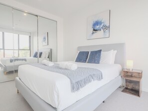 1 bedroom, desk, iron/ironing board, free WiFi