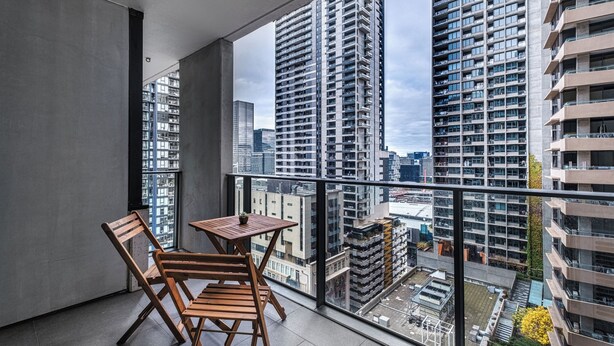 Unclassified image, 1 of 16, button - City Dream 2BR1BA Apt Melbourne+Pool+Gym (Melbourne)