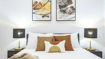 3 bedrooms, iron/ironing board, free WiFi, bed sheets