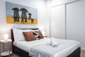 1 bedroom, desk, iron/ironing board, free WiFi