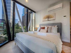 2 habitaciones, tabla de planchar con plancha y wifi gratis 