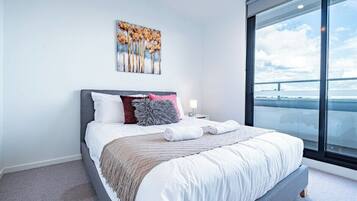 3 bedrooms, iron/ironing board, free WiFi, bed sheets