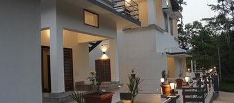 Zavon Holiday Home -Deluxe Room