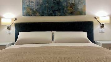 2 bedrooms, iron/ironing board, travel cot, WiFi