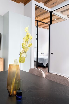 Suite, 2 chambres | Coin séjour