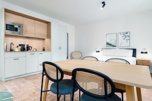Private kitchen - Limehome Krems Undstraße (Krems an der Donau)