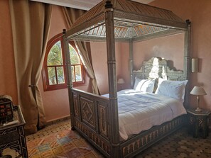 3 bedrooms, iron/ironing board, WiFi, bed sheets - Villa Riad Marrakech Palmeraie (Marrakech)