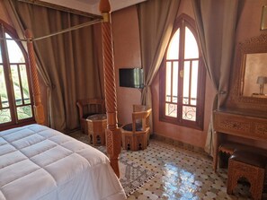 3 bedrooms, iron/ironing board, WiFi, bed sheets - Villa Riad Marrakech Palmeraie (Marrakech)