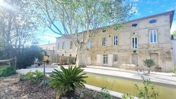 Extérieur