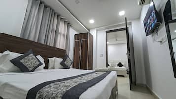 Family Room | Free WiFi
