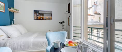 Desk, iron/ironing board, travel crib, WiFi