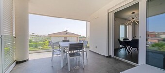 ApartmentsGarda - Terrazze Del Garda 8