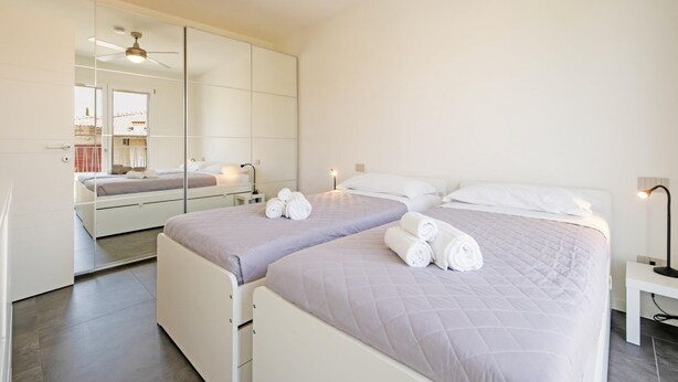 Room - ApartmentsGarda - Terrazze Del Garda 8 (Lazise)
