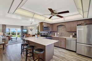 Fridge, microwave, oven, stovetop - Chateau by the Sea 15C Oceanfront Gem! (New Smyrna Beach)