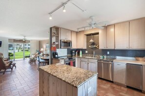 Fridge, microwave, oven, stovetop - Chateau by the Sea 11D Oceanfront & Peaceful (New Smyrna Beach)