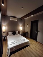 Deluxe Double Room, Garden View, Garden Area | Egyptian cotton sheets, premium bedding, free WiFi, bed sheets