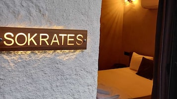 Standard Double Room, Courtyard View, Courtyard Area | Egyptian cotton sheets, premium bedding, free WiFi, bed sheets