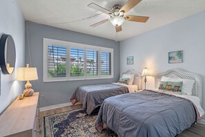 2 bedrooms, iron/ironing board, free WiFi, bed sheets