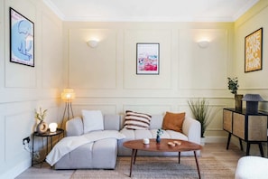 Living area - The Balham Place - Stylish 2bdr Flat (London)