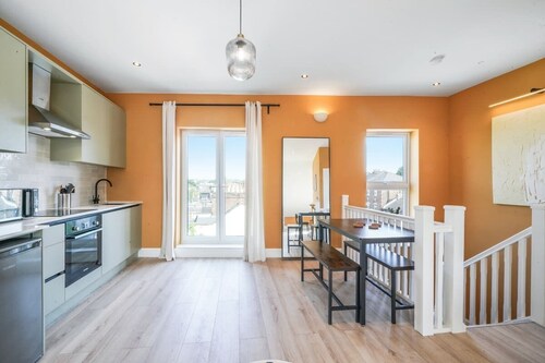 The Balham Flat - Lovely Studio Type Flat