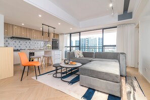 Standard Apartment, Balcony, City View | Living area