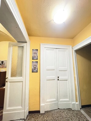 Interior - House Benedettini's a Catania Centro tra il Monastero dei Benedettini e il Duomo (Catania)