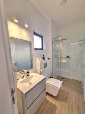 Towels, soap, toilet paper