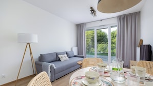 Living room - Apartment with Terrace by Renters (Szczecin)