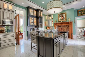 Desayuno completo incluido todos los días