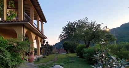 Villa Nella Toscana Rurale, Vigne & Giardino, Idromassaggio, Barbecue.wi-fi, A/C