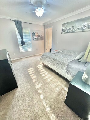 5 chambres, fer et planche Ă repasser, Wi-Fi gratuit, draps fournis